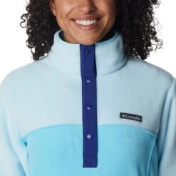Columbia Women's Benton Springs™ 1/2 Snap Pullover Spring Blue / Dark Sapphire -Araeom Shop 1860991 404 a2 presethigh res jpeg 300 dpi