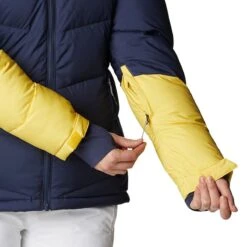 Columbia Women's Abbot Peak Insulated Jacket City Nocturnal, White, Sun Glow -Araeom Shop 1909971 467 a7 presethigh res jpeg 300 dpi