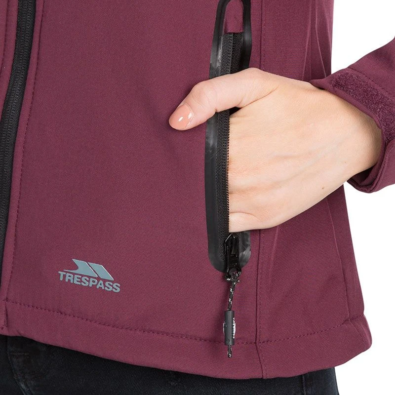 Trespass Women's Bela Softshell Jacket Fig 5 Trespass Women's Bela Softshell Jacket Fig - Image 5
