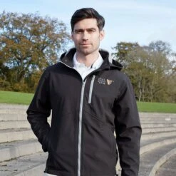 Guinness Men's Notre Dame Softshell Jacket Black -Araeom Shop gnd5005 model 2 web