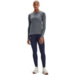 Under Armour Women's HeatGear® Armour Long Sleeve Top Pitch Grey Light Heather / Metallic Silver -Araeom Shop s7.v5 1328966 012 fsf